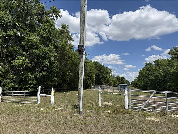 3rd image of 0 NW 140TH STREET LOT 1