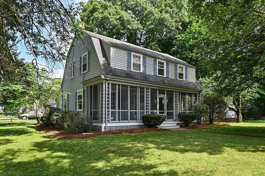 30 Forest Hill Ave, Lynnfield, MA 01940 Zillow