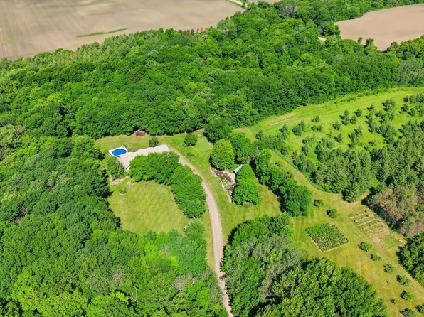 1665 County Road 5 SW, Howard Lake, MN 55349