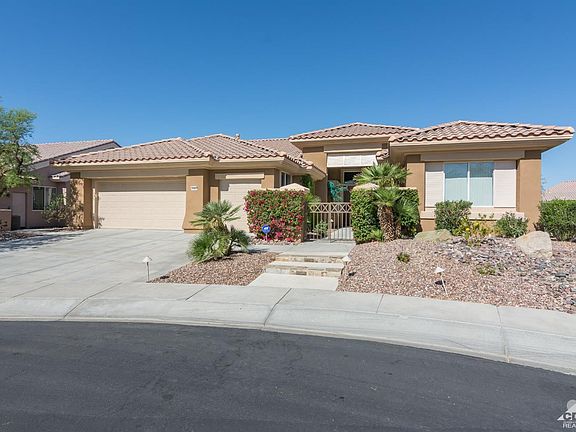 2nd image of 78662 Aria Cir