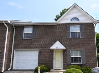 4510 Meadowlark Manor Ln, Louisville, KY 40245