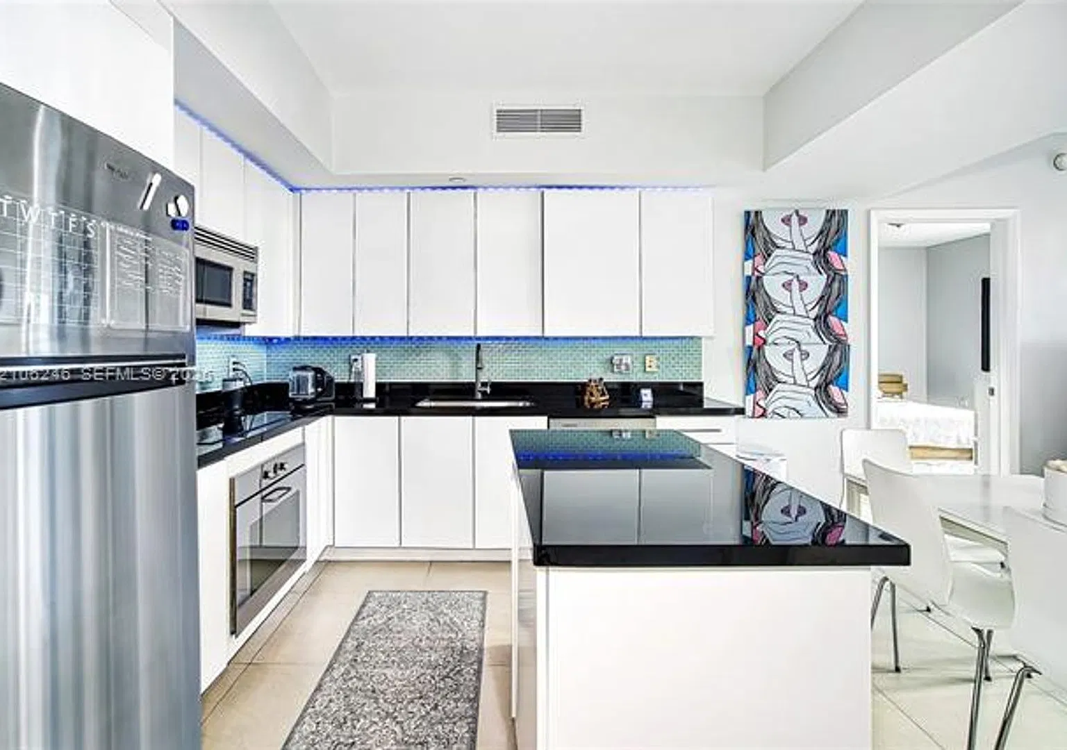 92 SW 3rd St cu-1511, Miami, FL 33130 — Photo 1