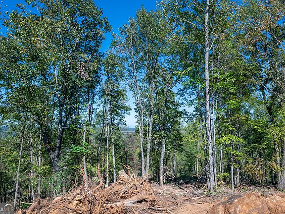 3rd image of 3887 Highway 140 NE