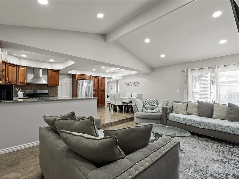 37010 Calka Dr — Photo 15