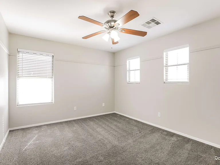 9314 W Williams St — Photo 12