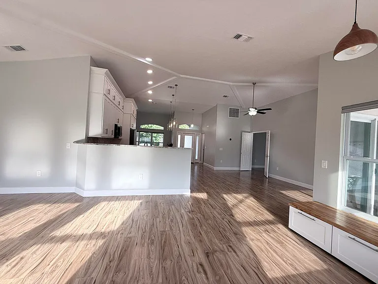 3786 Sierra Dr — Photo 38