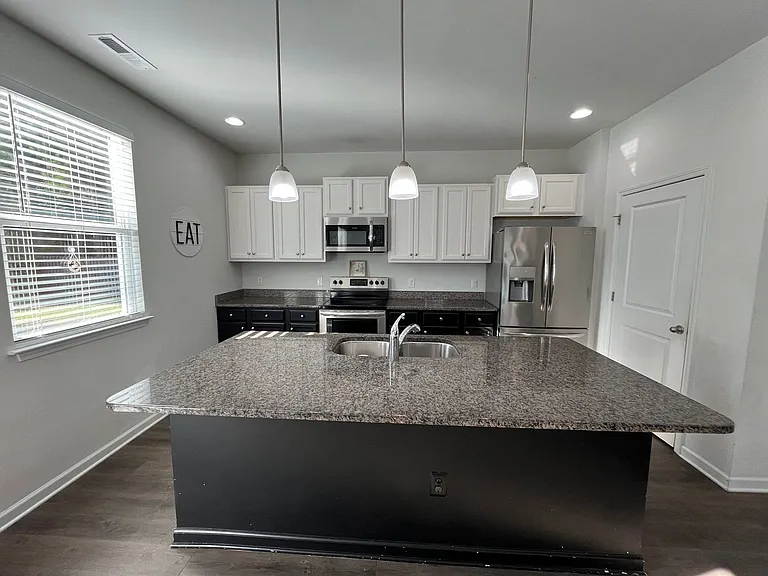 751 Stradleigh Ct — Photo 11