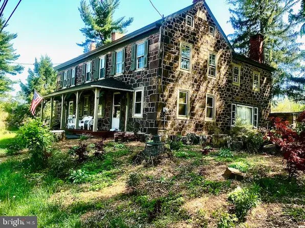 866 E Main St, Birdsboro, PA 19508