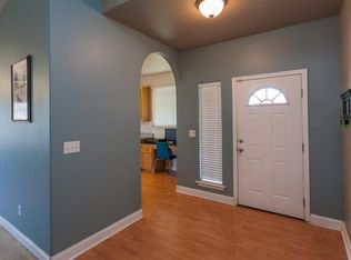 19595 Valley Ford Dr, Cottonwood, CA 96022