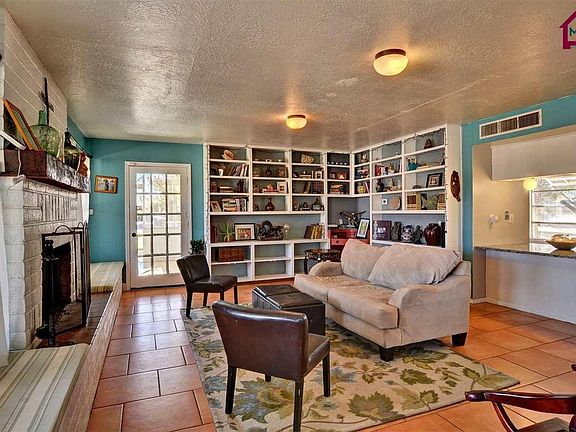 5th image of 2404 San Andres Dr