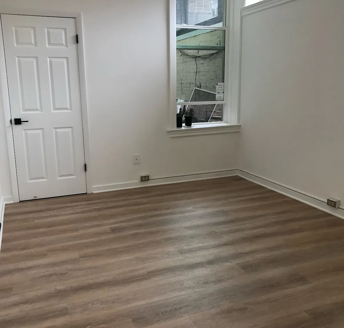 1 bed, $3,295 — Photo 2