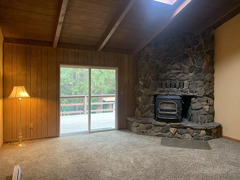 3177 Brauer Rd — Photo 3