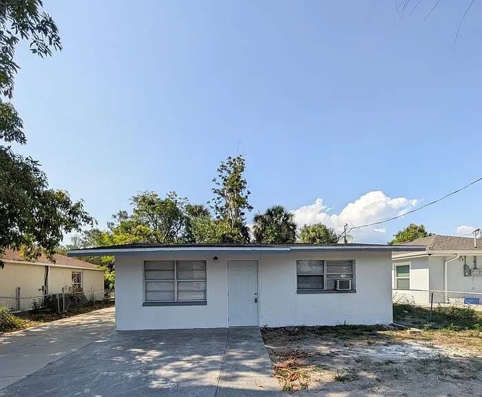 3135 Blount St — Photo 3