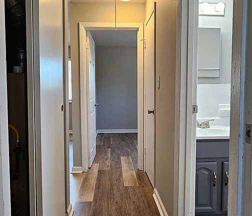4th image of 5456-5462 Misty Ln #5456