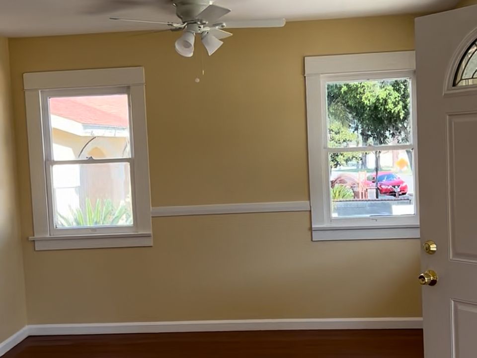 2nd image of 720 W Grand Blvd