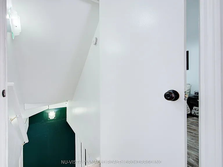 1243 Landor St — Photo 24