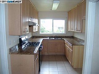 5th image of 2327 W Avenue 136th