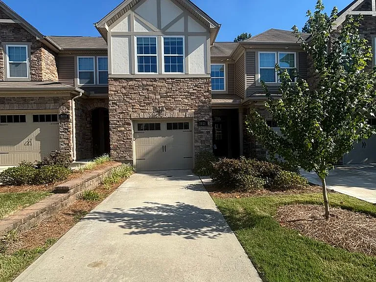 9623 Glenburn Ln — Photo 1