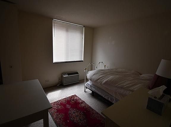 4th image of 1339 N Dearborn Pkwy #3H