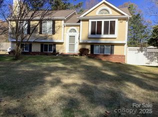 5426 Jaslie Ln, Charlotte, NC 28227