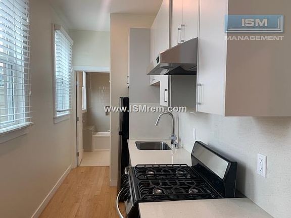 3rd image of 1754 Mission St #1