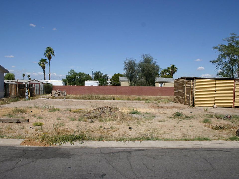 2nd image of 6742 W Patricia Ann Ln