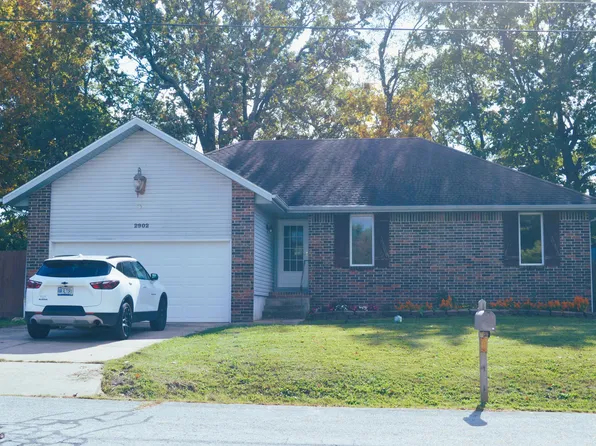 2902 Emily Drive, Nixa, MO 65714