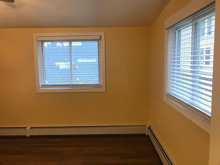 109 Parker St — Photo 17