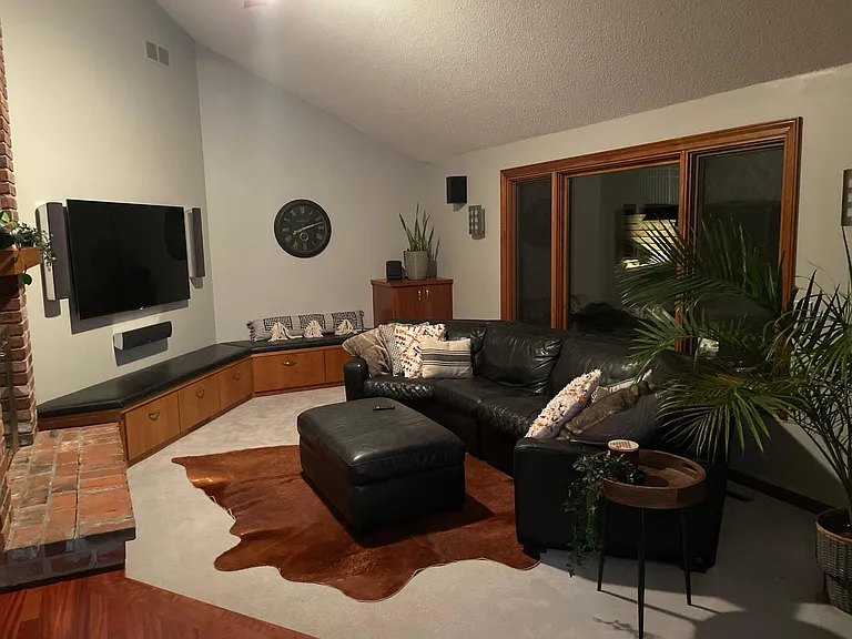 9635 Bennett Pl — Photo 4