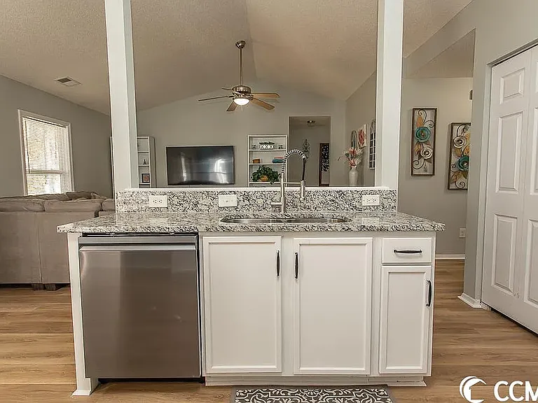708 Coffee Tree Ct — Photo 10