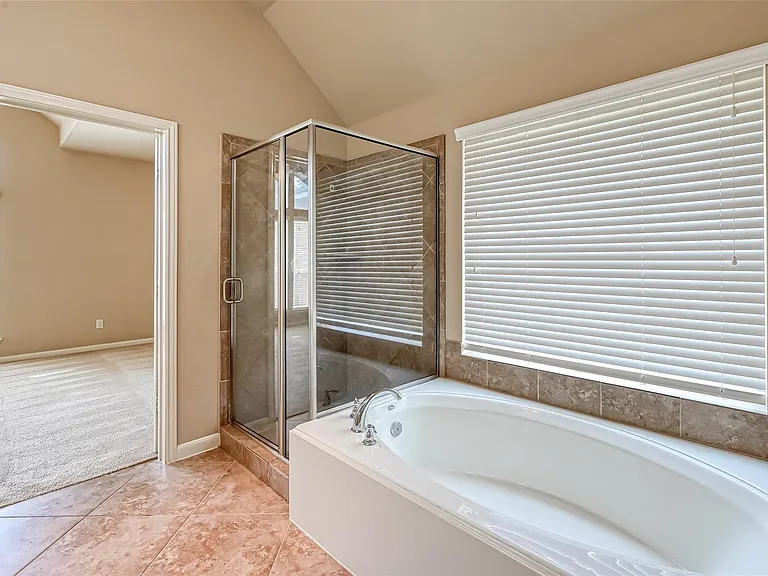 6206 Falling Briar Ln — Photo 42
