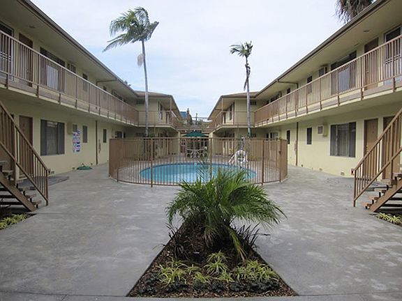 2nd image of 1241 Boynton St APT 3