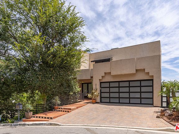 2nd image of 5084 Campo Rd