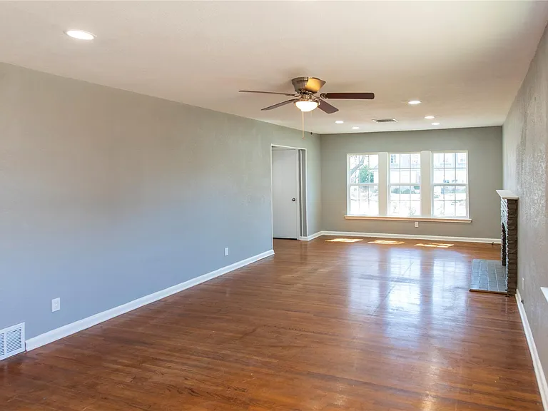 7543 Colgate Ave — Photo 10