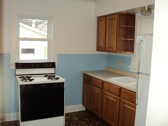 3rd image of 804 Hamilton Ave