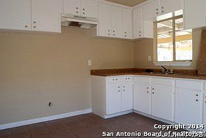 4th image of 350 Pletz Dr