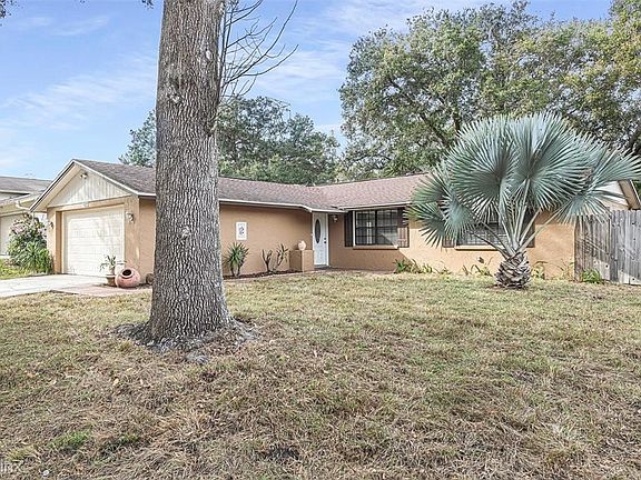 3rd image of 16322 Bonneville Dr