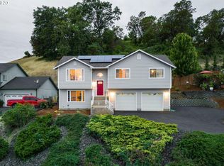 179 Summerwood St, Roseburg, OR 97471