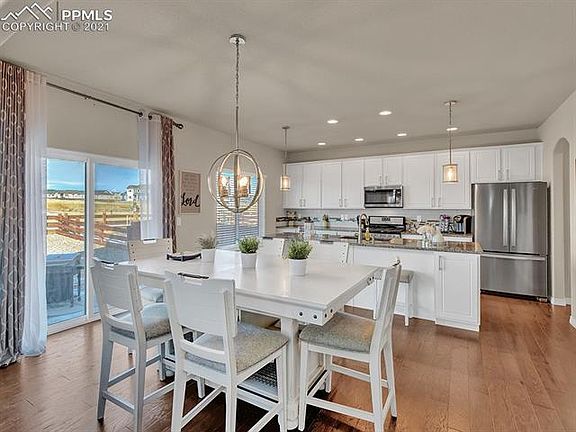 5th image of 9712 Emerald Vista Dr