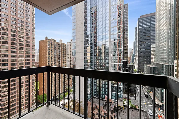 Rented by Compass | media 16