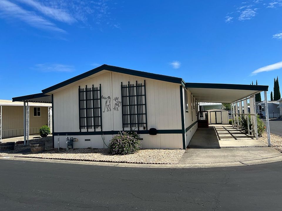 1st image of 136 El Verano Way