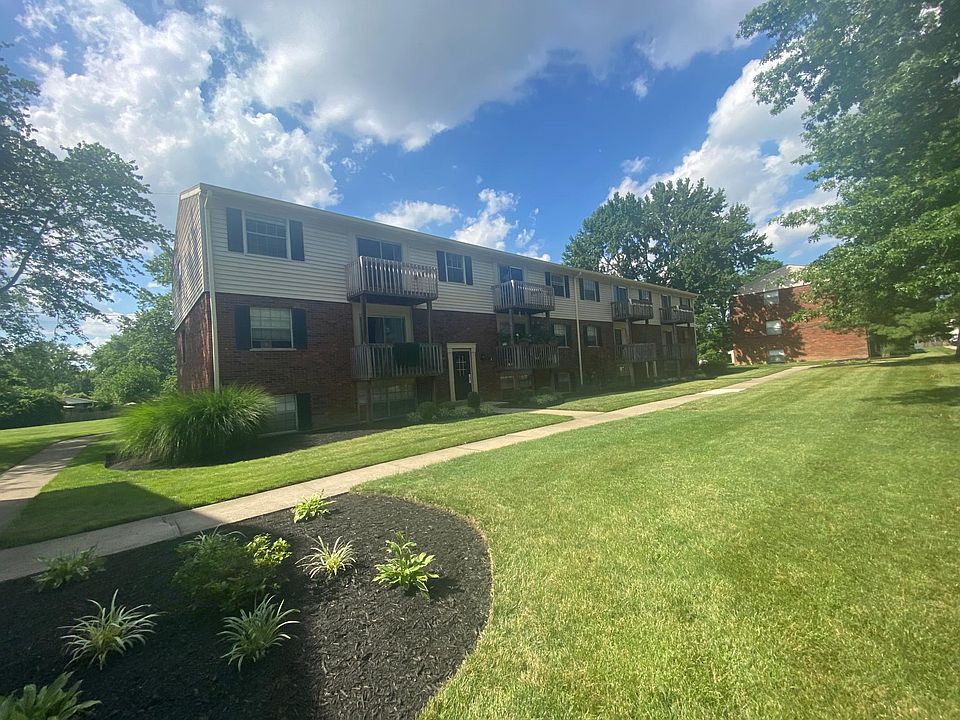 1st image of 8470 Beech Ave APT 2