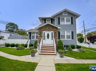 238 S Prospect Ave, Bergenfield, NJ 07621