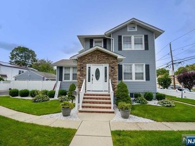 238 S Prospect Ave, Bergenfield, NJ, 07621