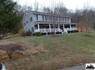 3367 Plymale Branch Rd, Huntington, WV 25704