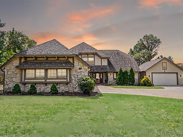 4726 E 105th Pl, Tulsa, OK 74137
