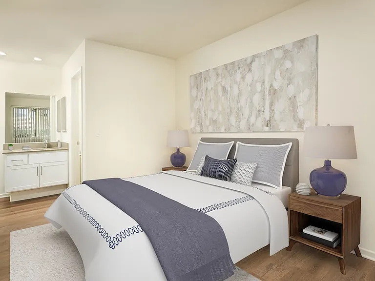 Renovated I bedroom with hard surface flooring