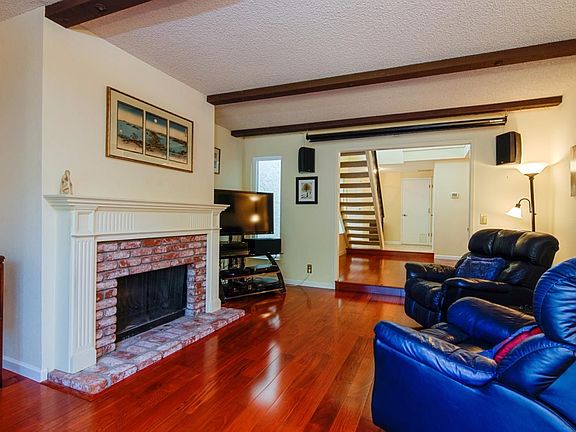 5th image of 20567 Oak Creek Ln