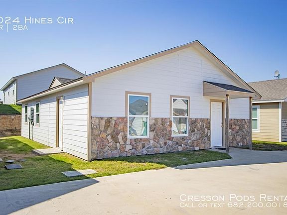 2nd image of 9024 Hines Cir