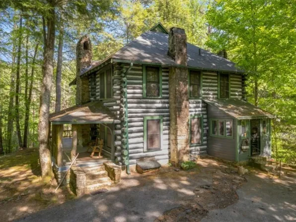 814 Moorefield Memorial Hwy, Sunset, SC 29685